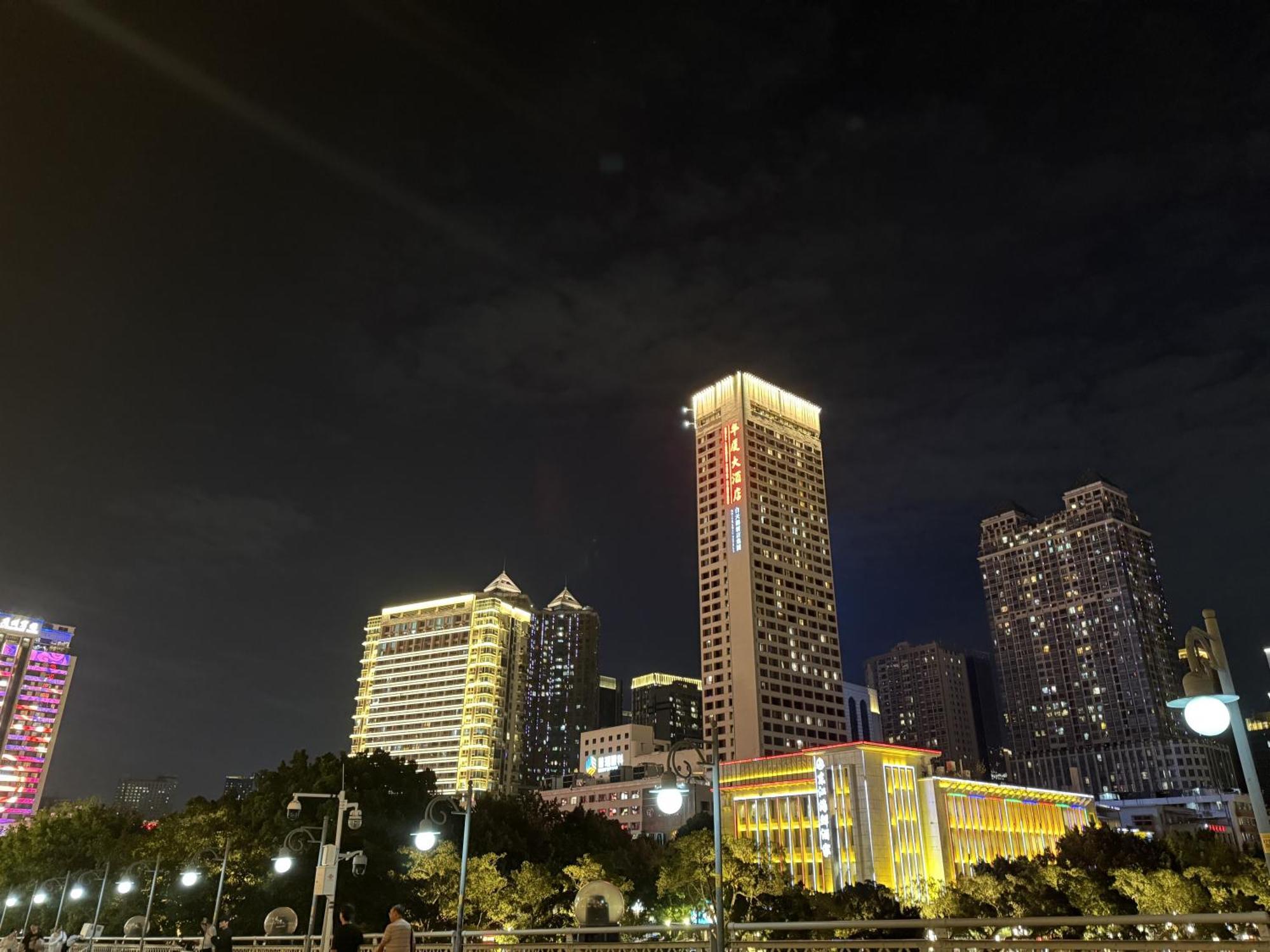 Waifiden Guangzhou Haizhu Square Wanyi Apartment Екстер'єр фото
